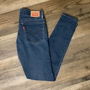 Levi’s 710 Super Skinny Jeans - Size 29